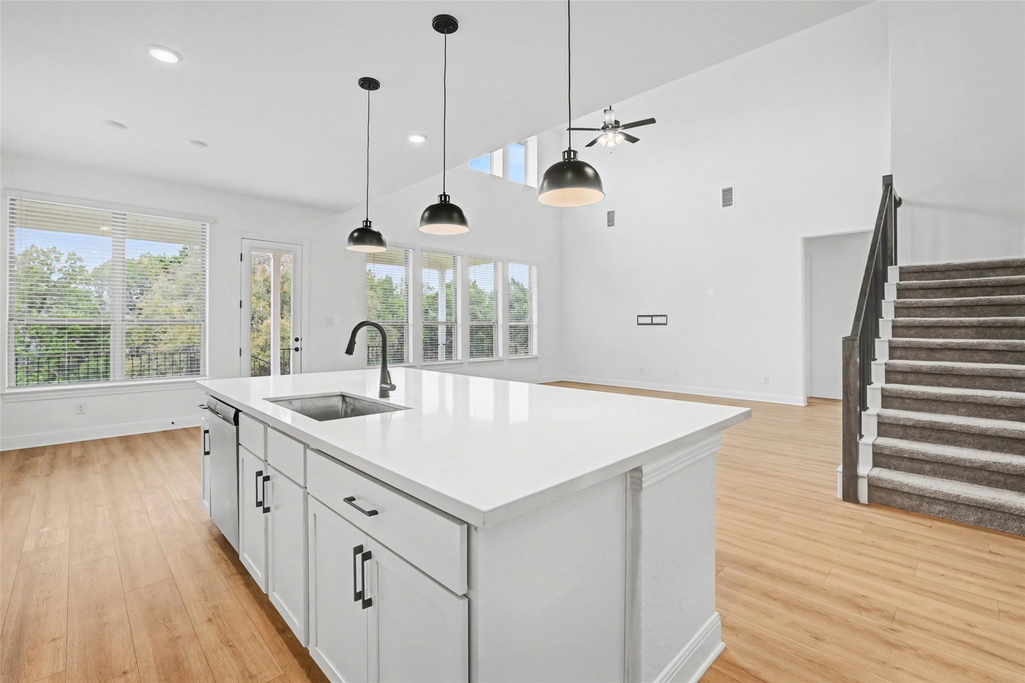 104 Rocky River RD