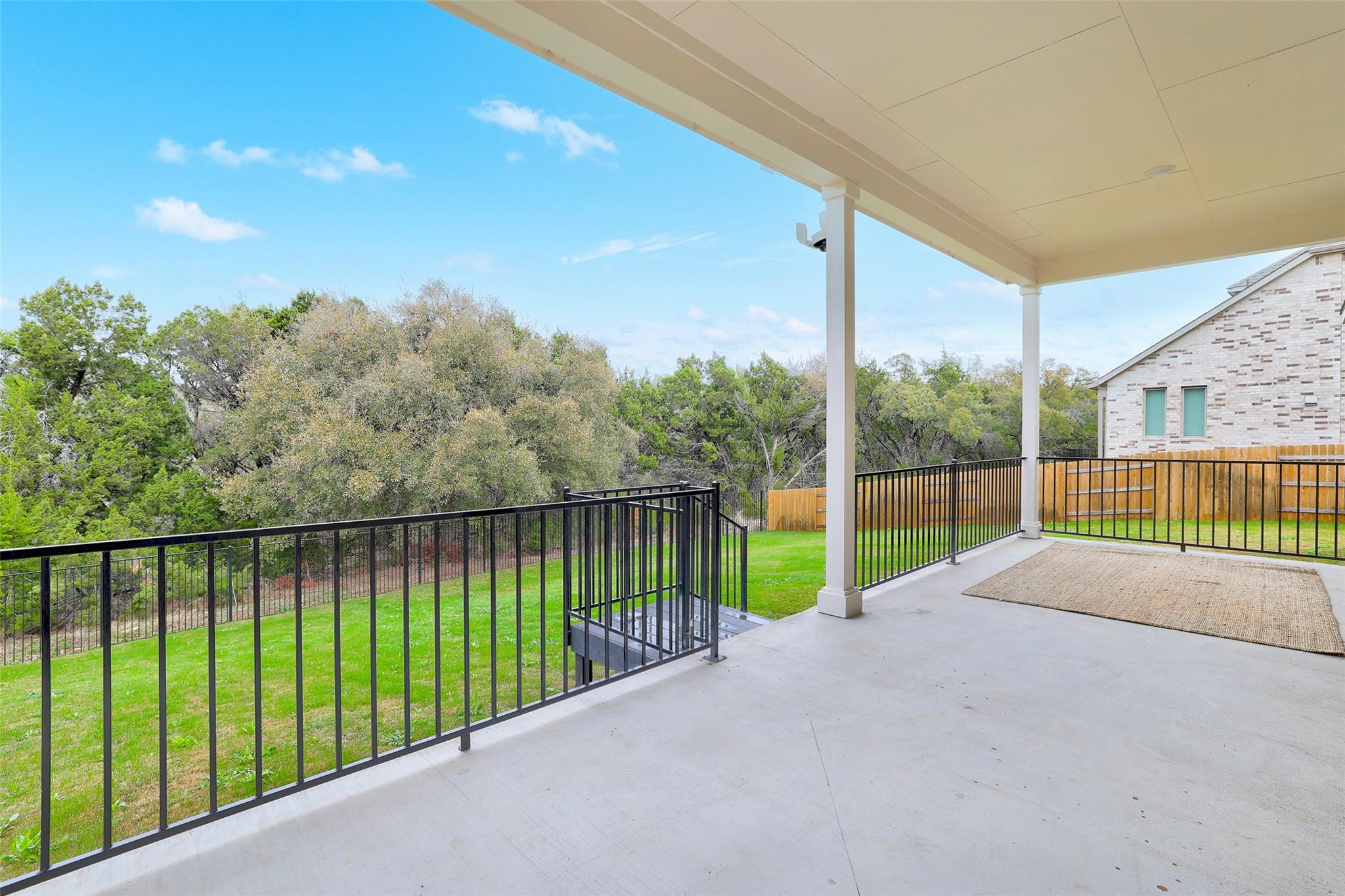 104 Rocky River RD