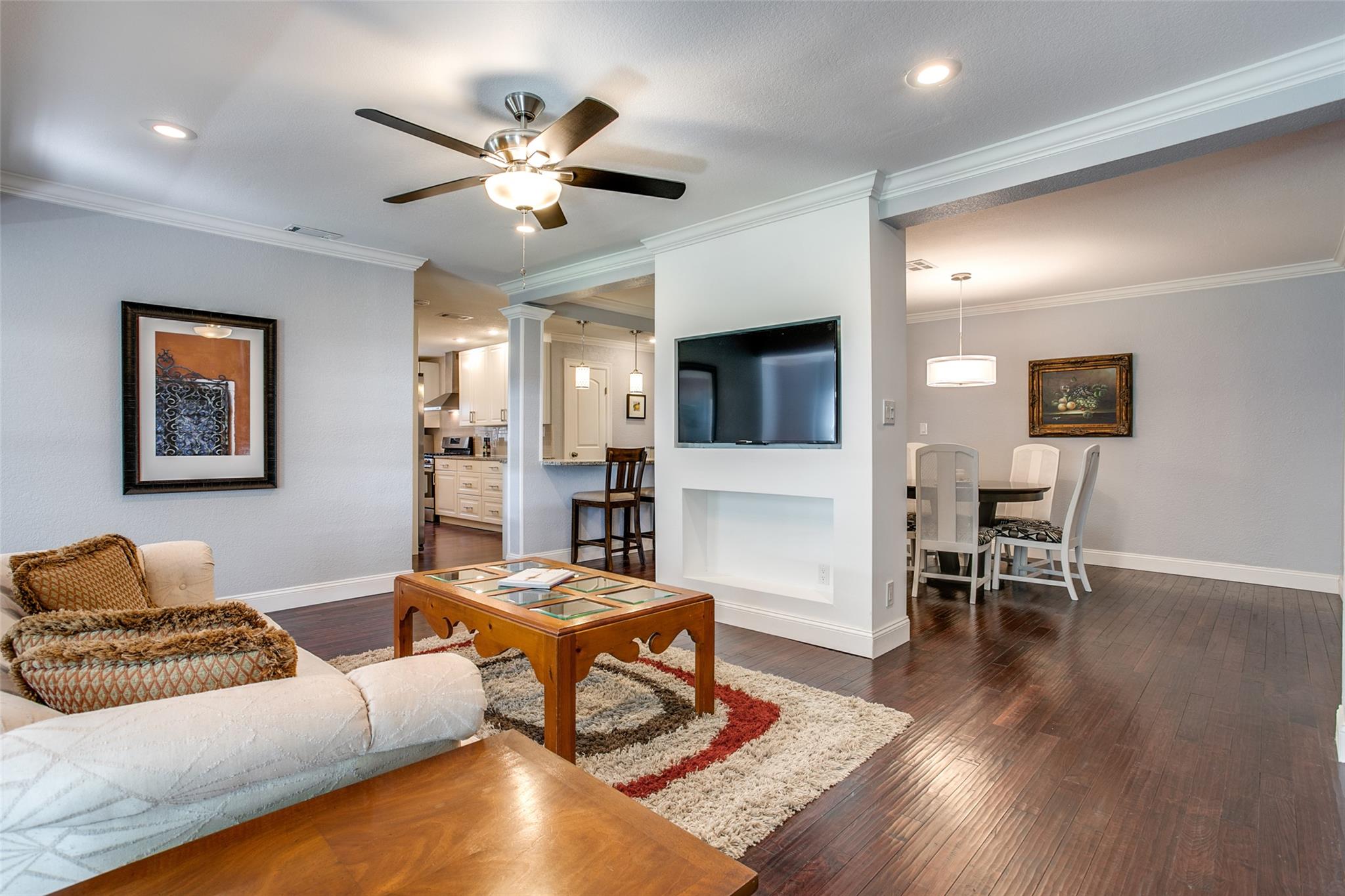 332 Tuttle RD