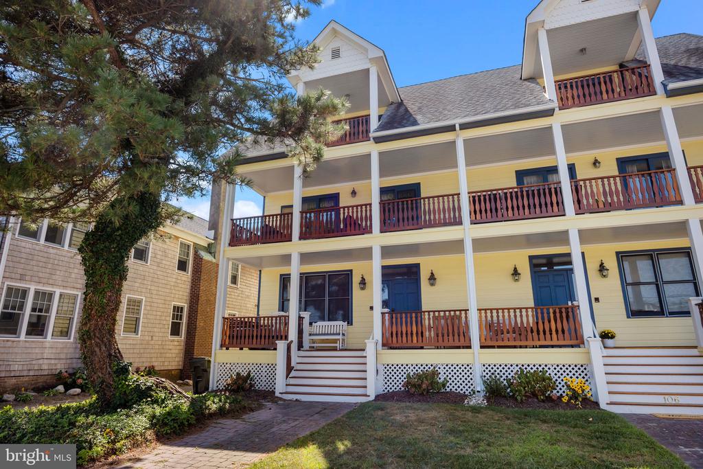 106 HOWARD STREET