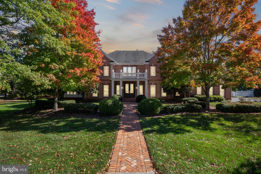 1 BUCKEYE LANE
