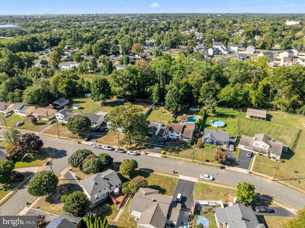 10 HARDWICK DRIVE