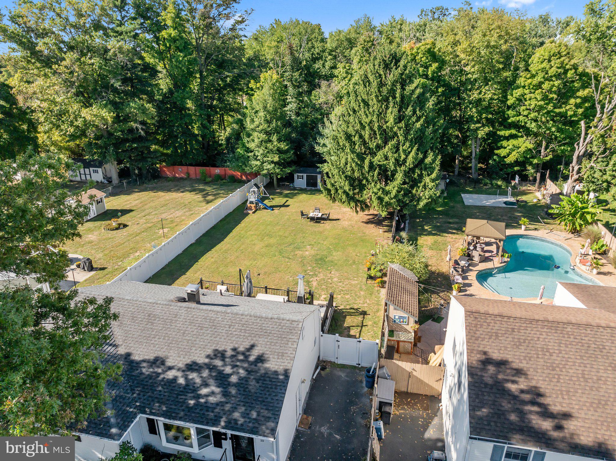 10 HARDWICK DRIVE