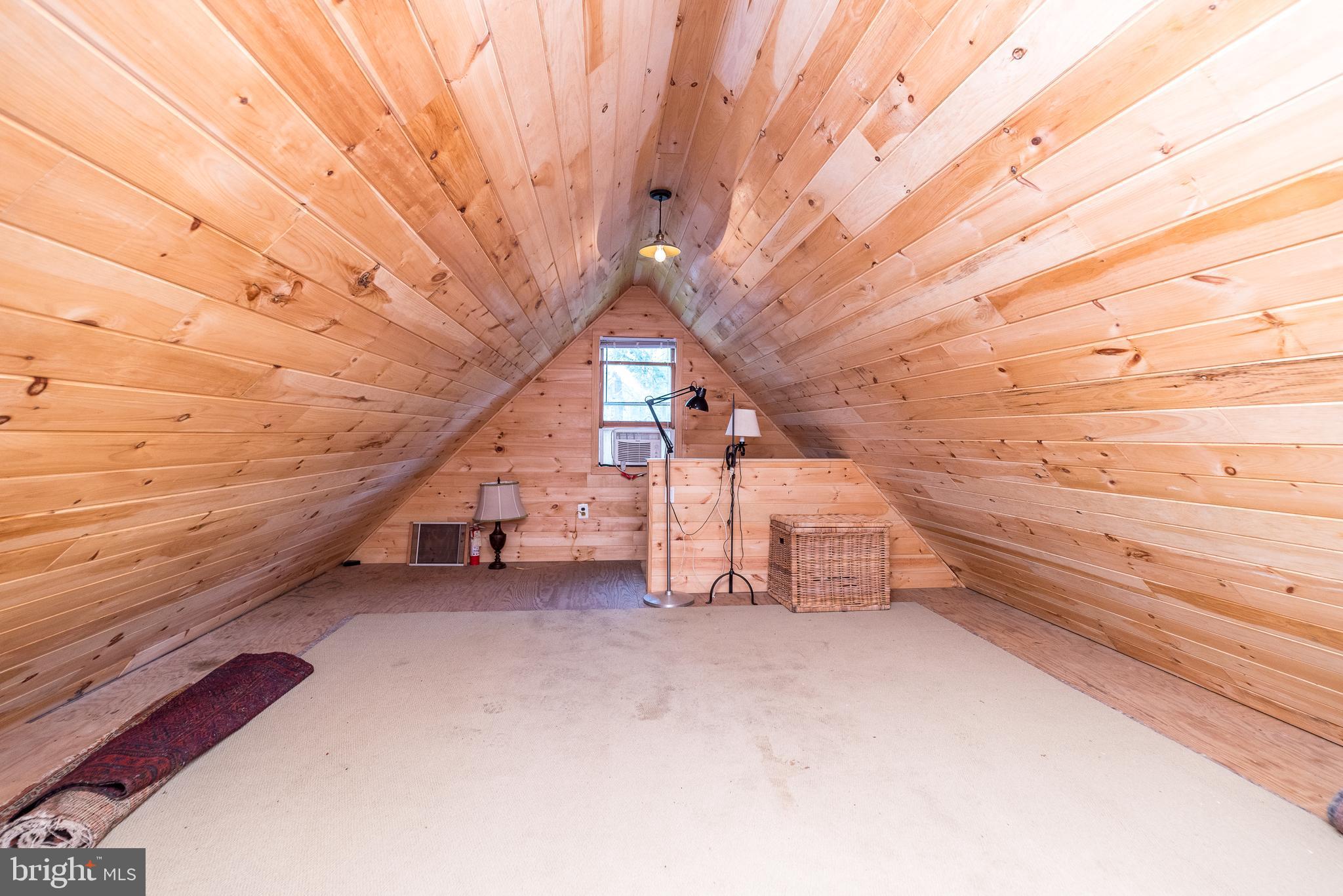 6124 CARVERSVILLE ROAD