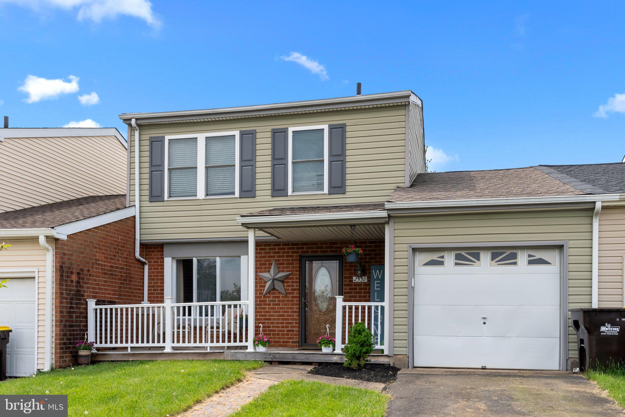 2538 SHARON COURT
