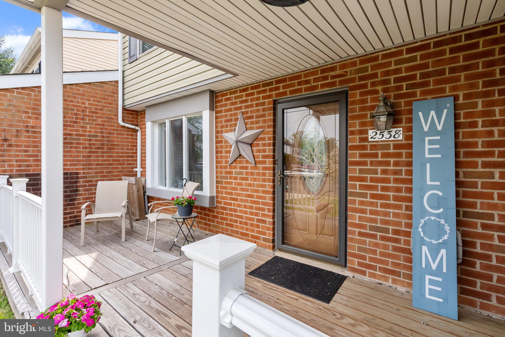 2538 SHARON COURT