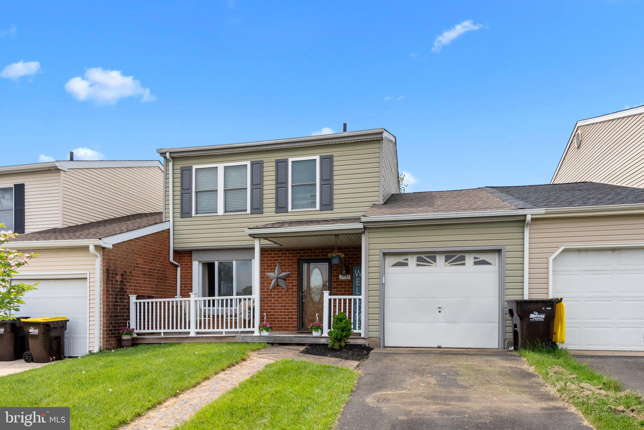 2538 SHARON COURT