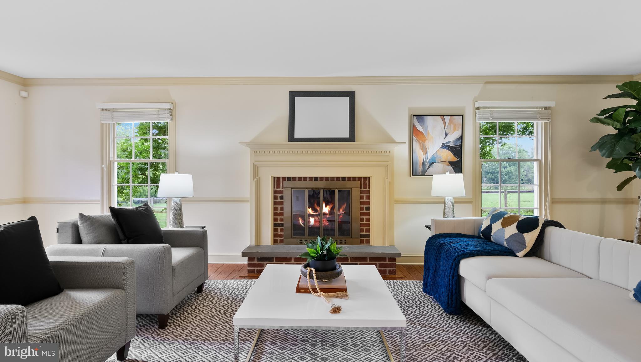 5725 COTTAGEVILLE LANE