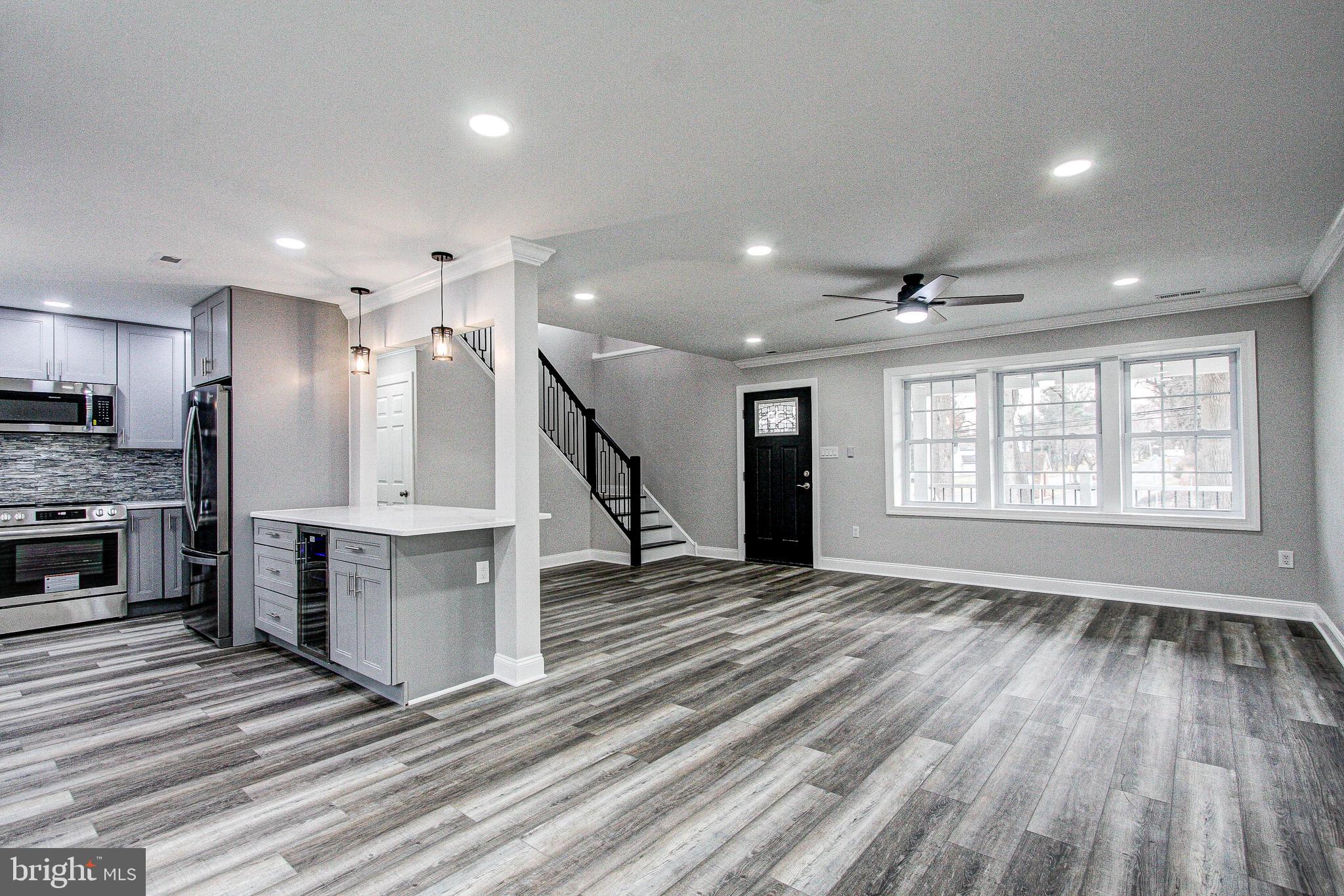 4978 BENSALEM BOULEVARD