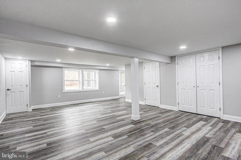 4978 BENSALEM BOULEVARD