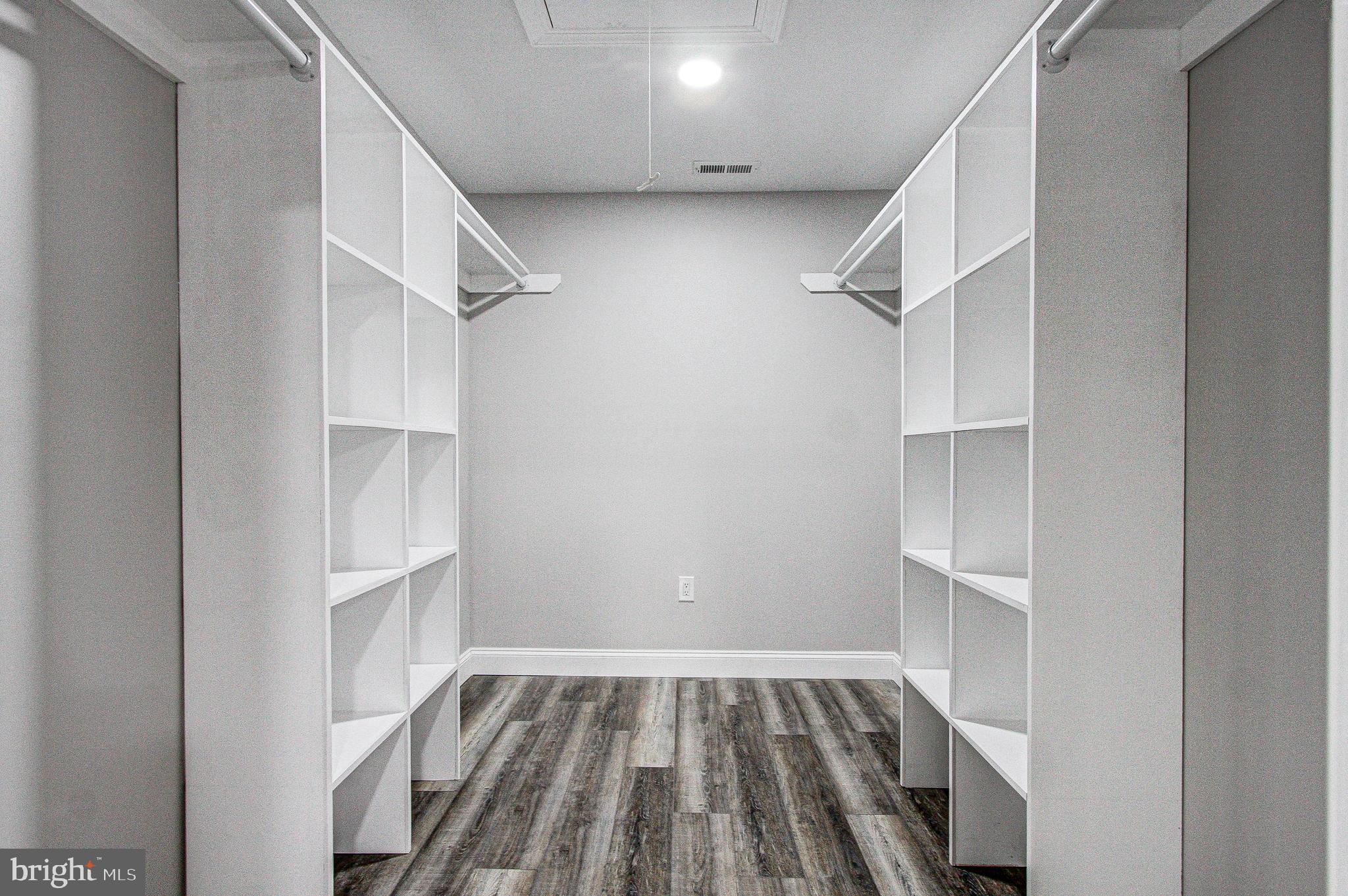 4978 BENSALEM BOULEVARD