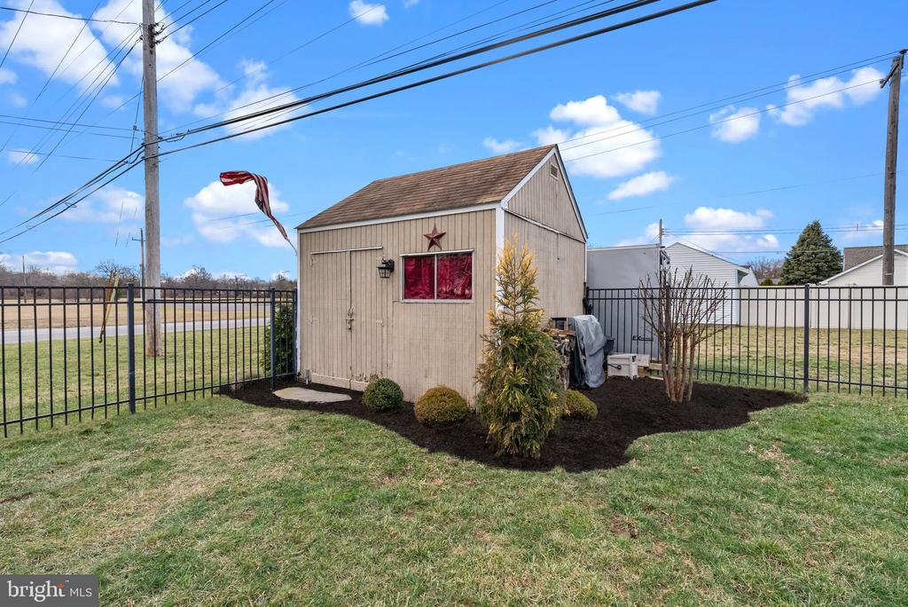 1 CHERRY LANE