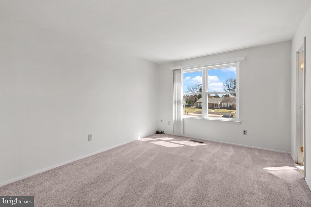 5766 PRESCOTT COURT