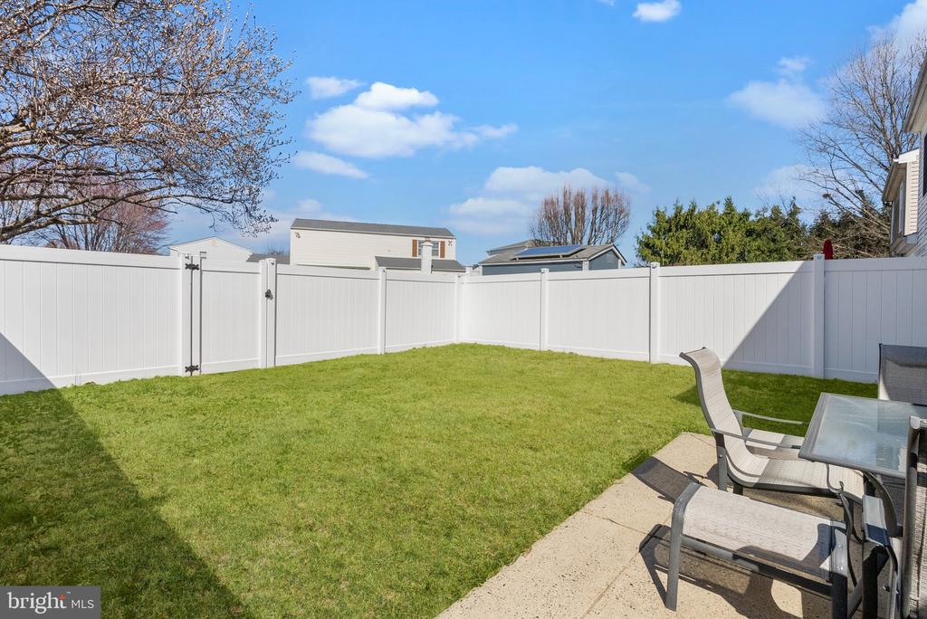 5766 PRESCOTT COURT