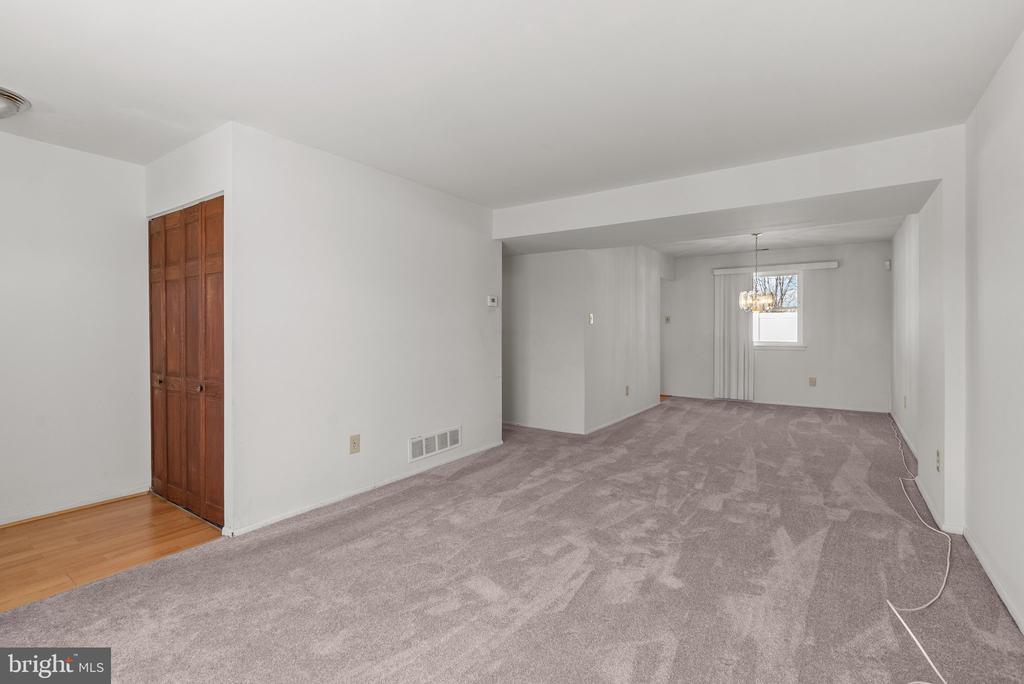 5766 PRESCOTT COURT