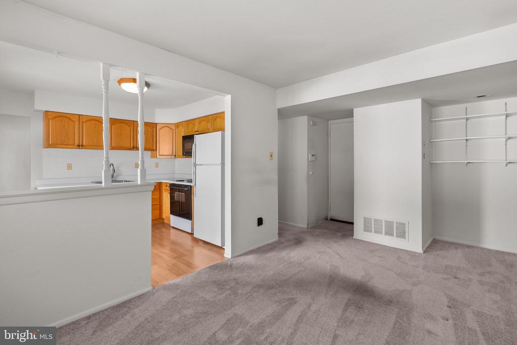5766 PRESCOTT COURT
