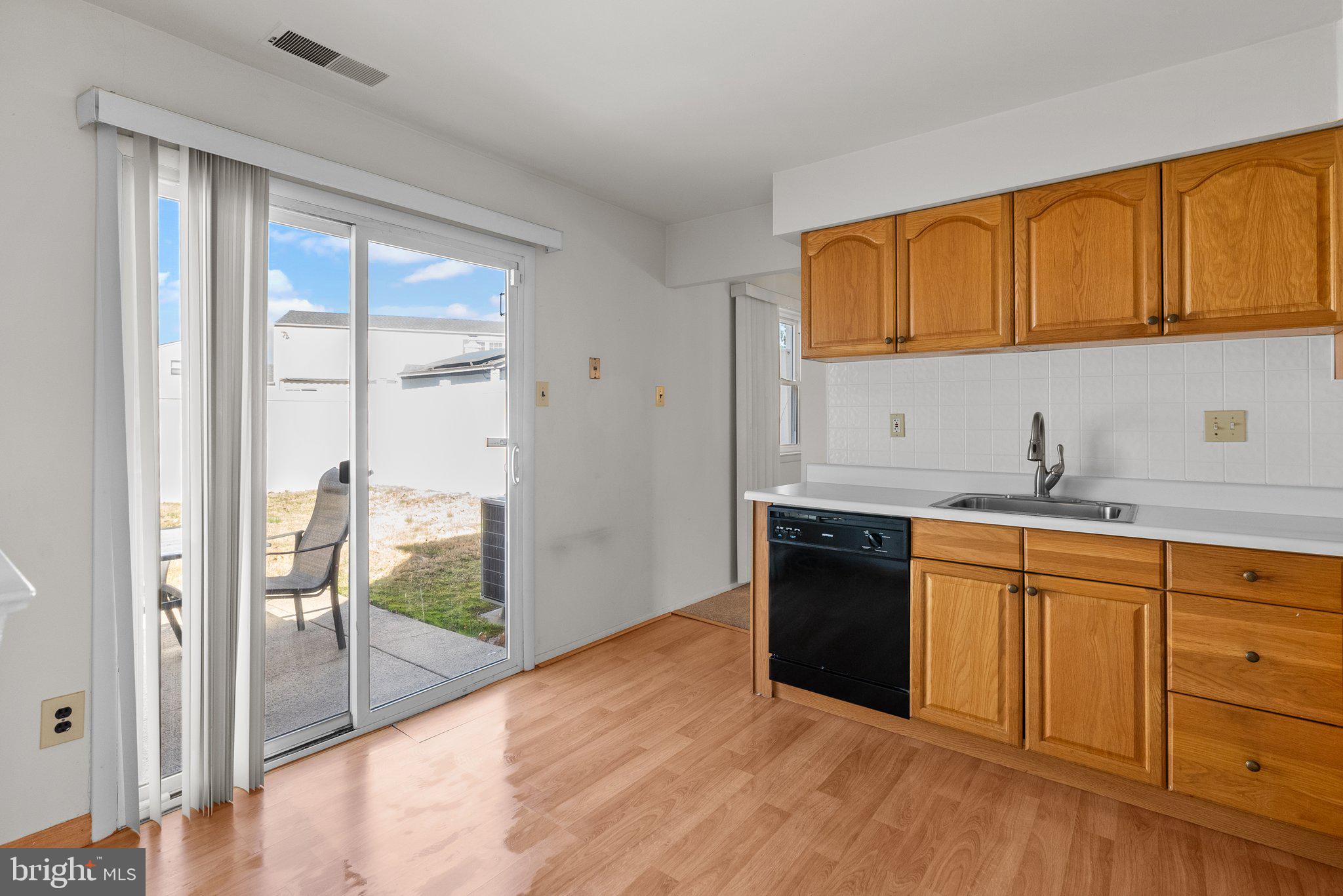 5766 PRESCOTT COURT
