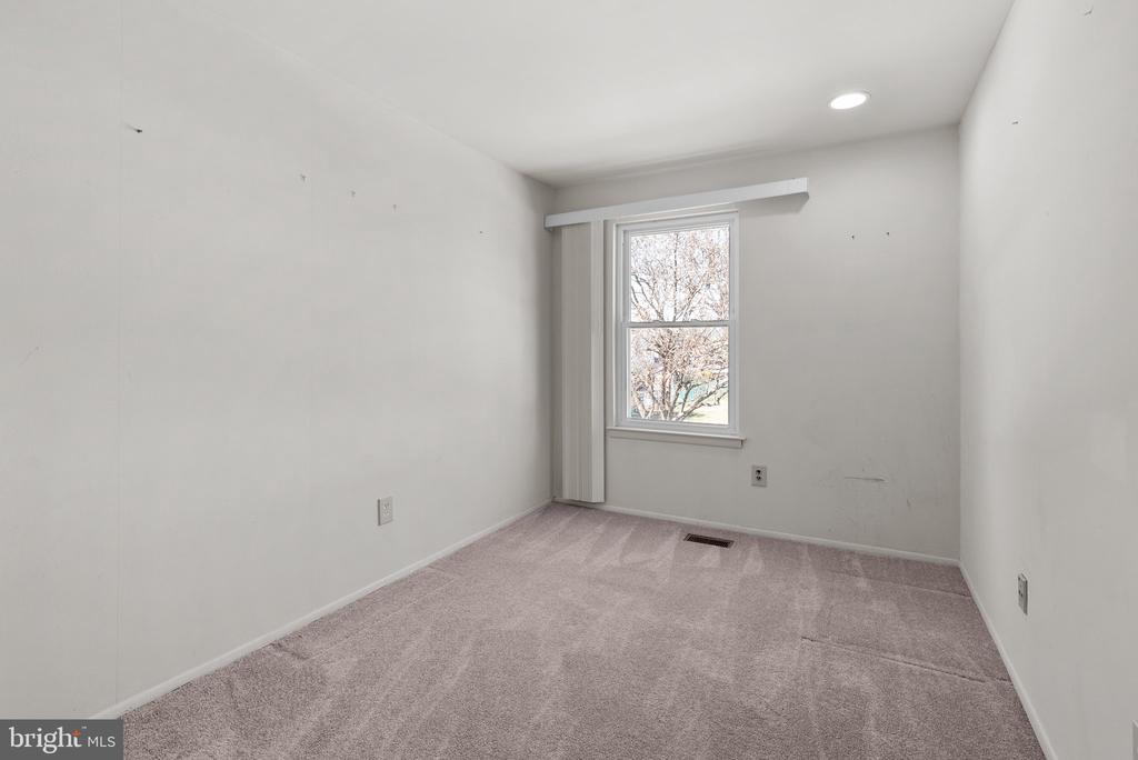5766 PRESCOTT COURT