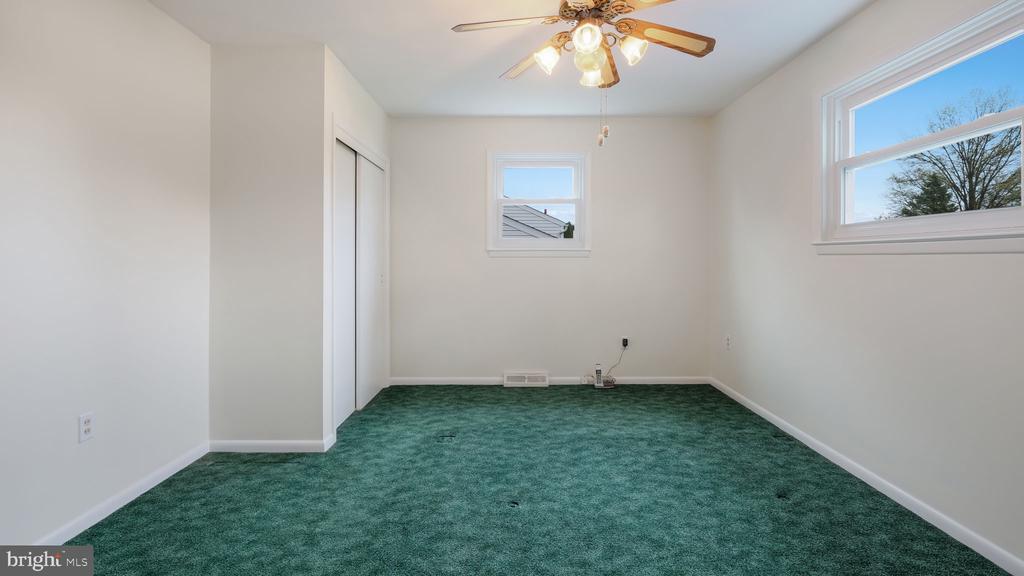 1243 TULIP ROAD