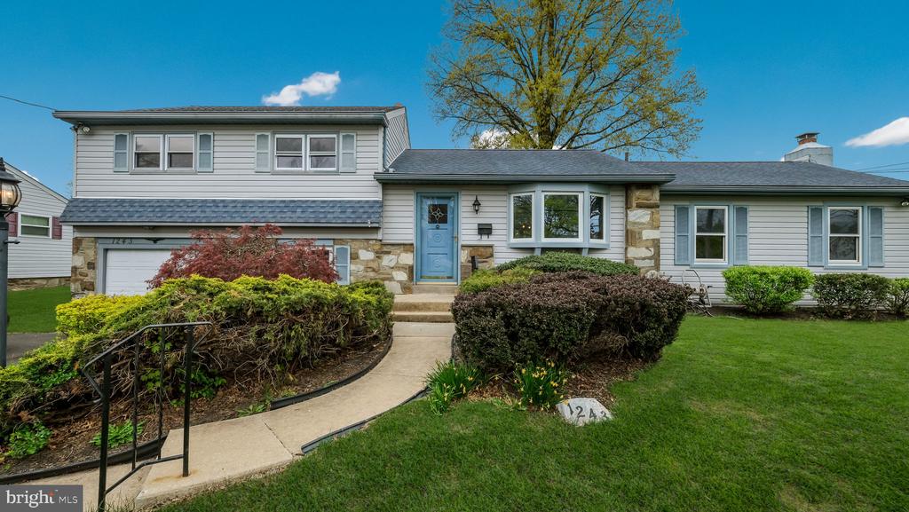 1243 TULIP ROAD