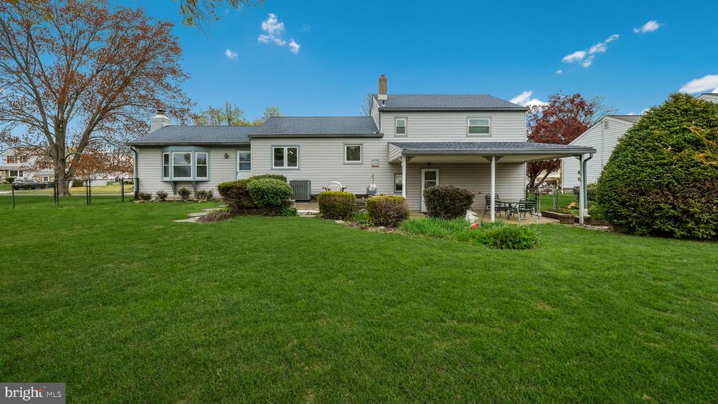 1243 TULIP ROAD