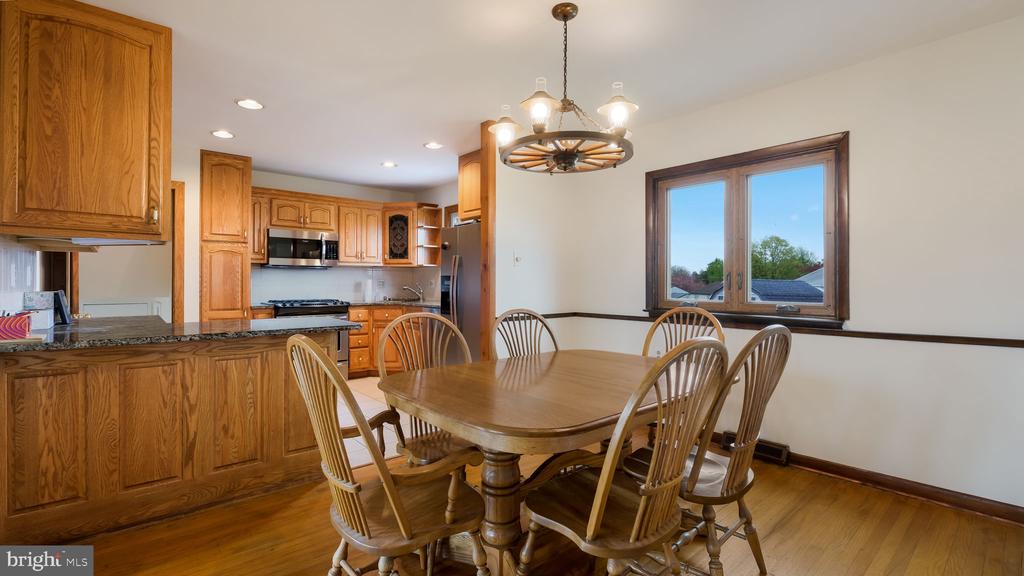 1243 TULIP ROAD