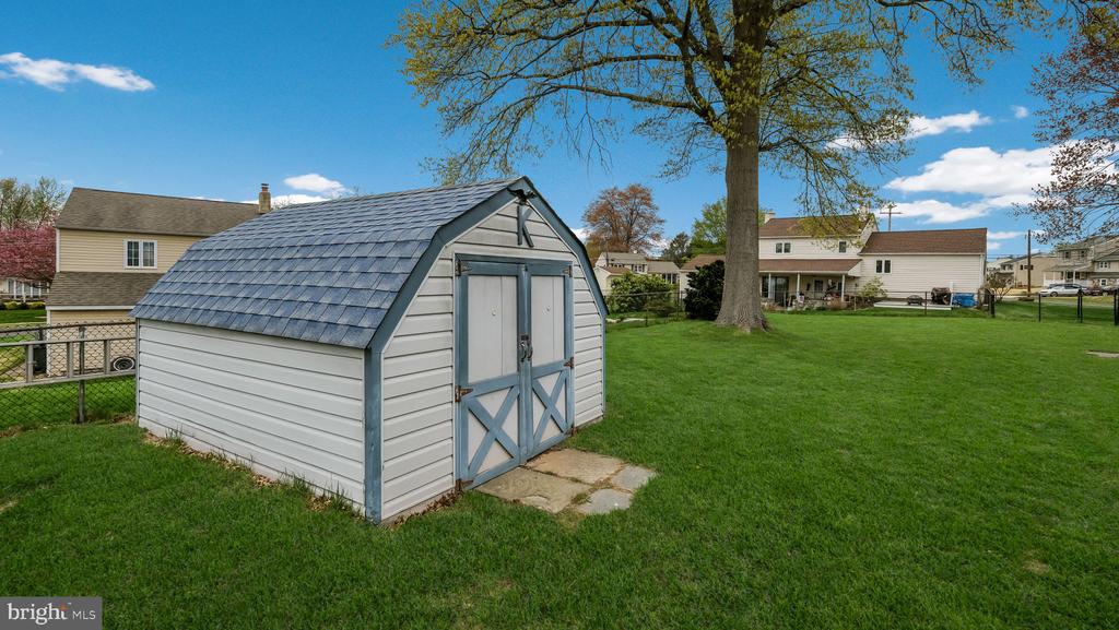 1243 TULIP ROAD
