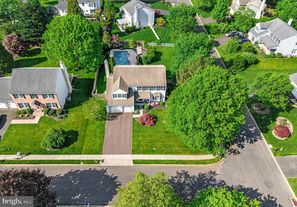 3970 SHERWOOD LANE