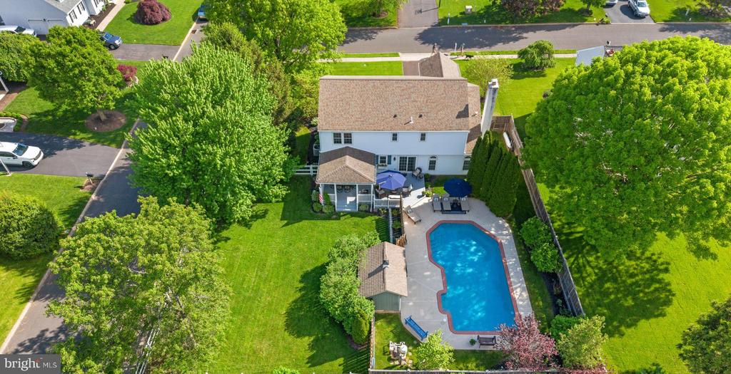 3970 SHERWOOD LANE
