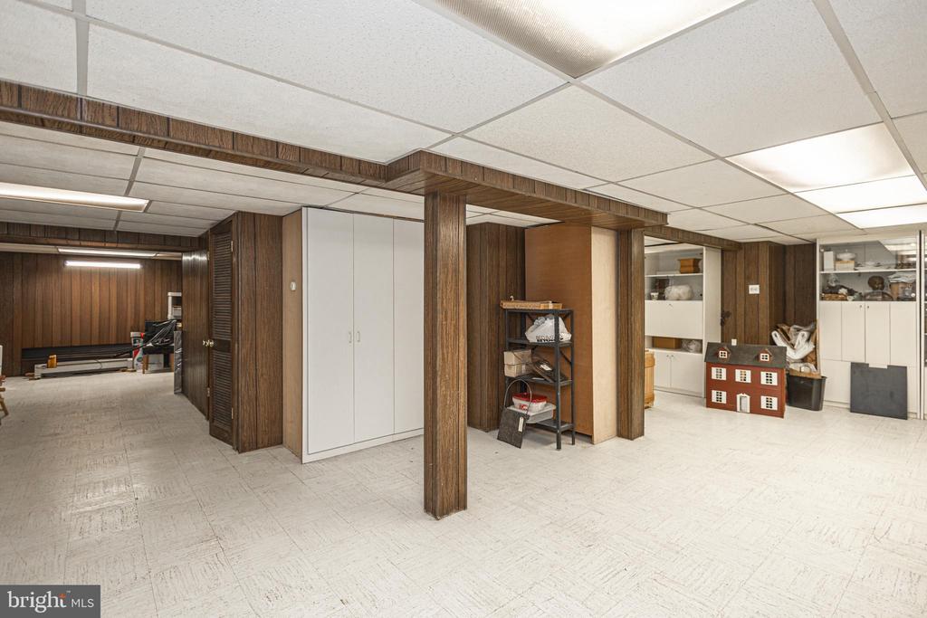 866 WEBER DRIVE