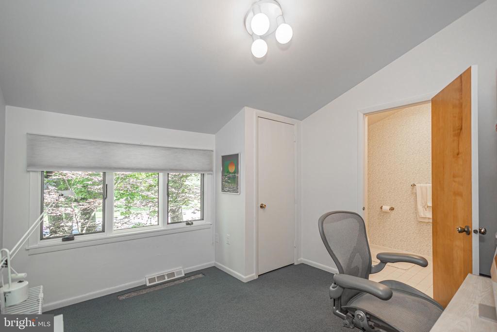 866 WEBER DRIVE