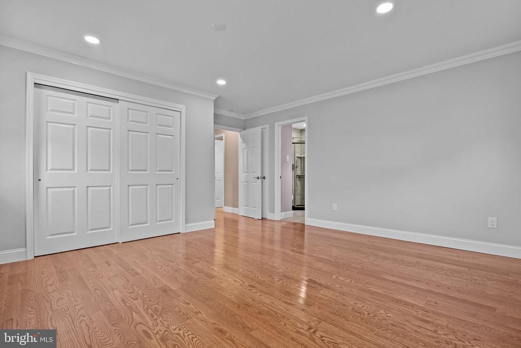 1838 SHERI ROAD