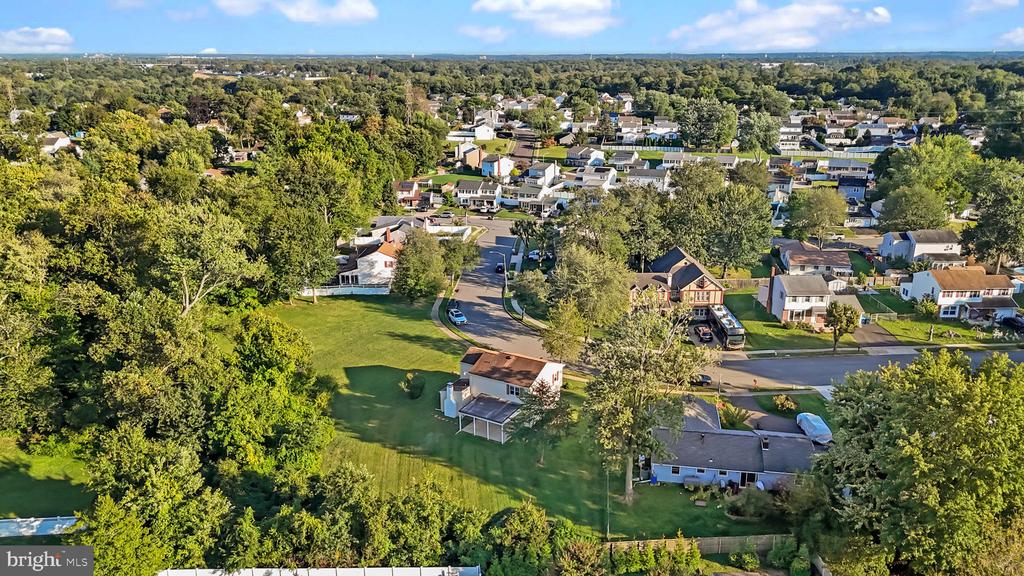 1838 SHERI ROAD