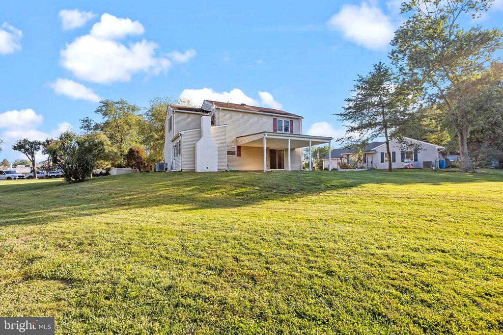 1838 SHERI ROAD