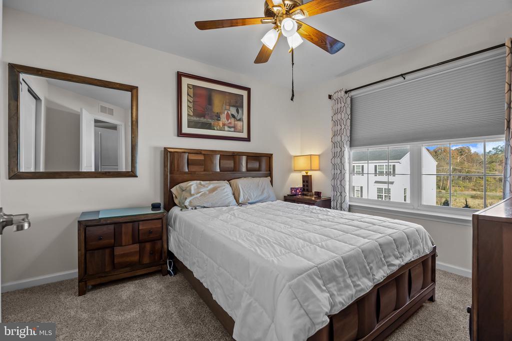 112 EDGEWATER COURT