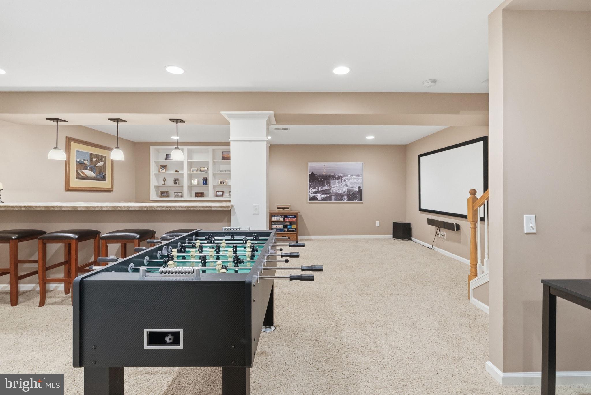 175 PIPERS INN DRIVE