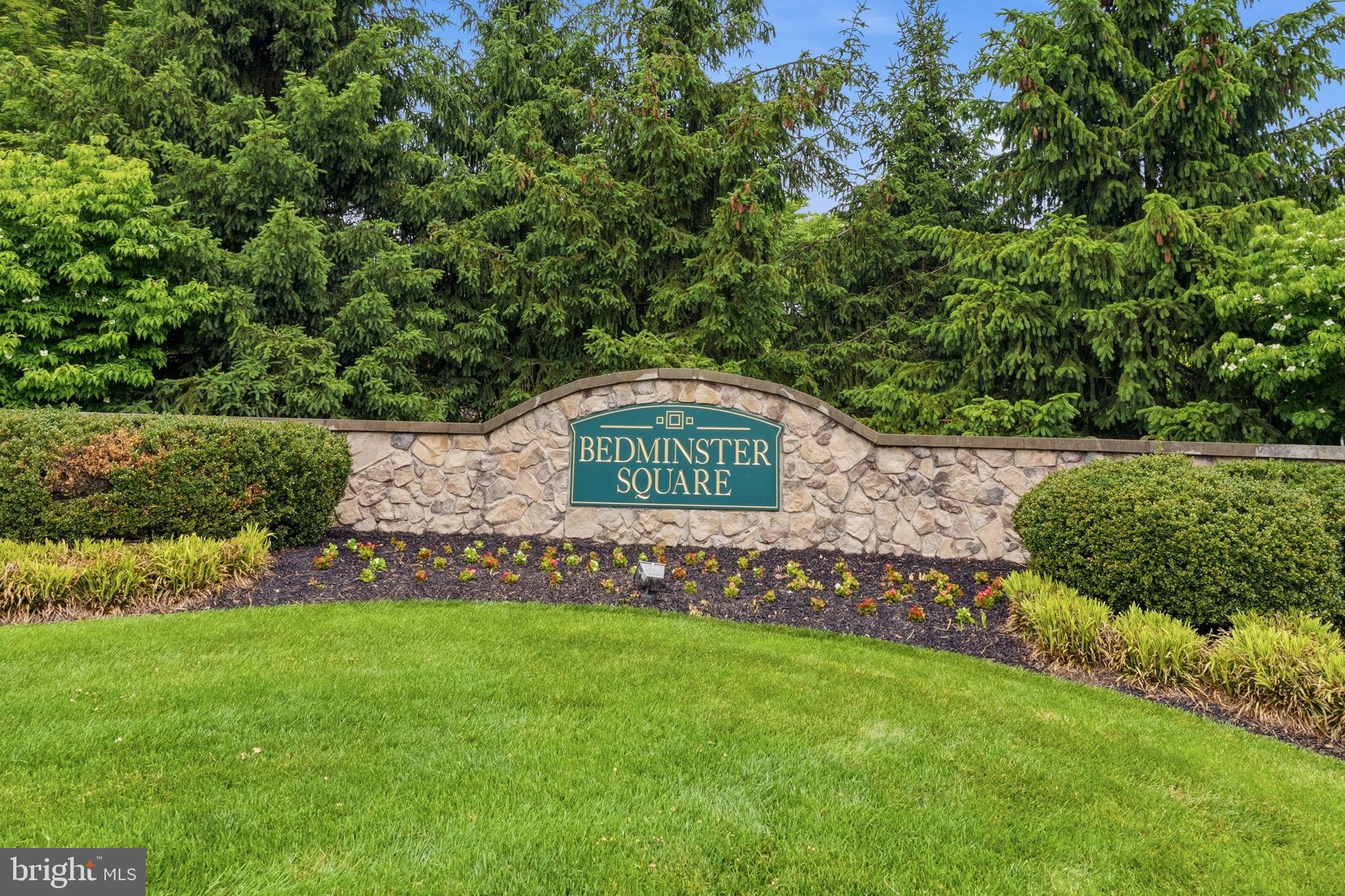 175 PIPERS INN DRIVE