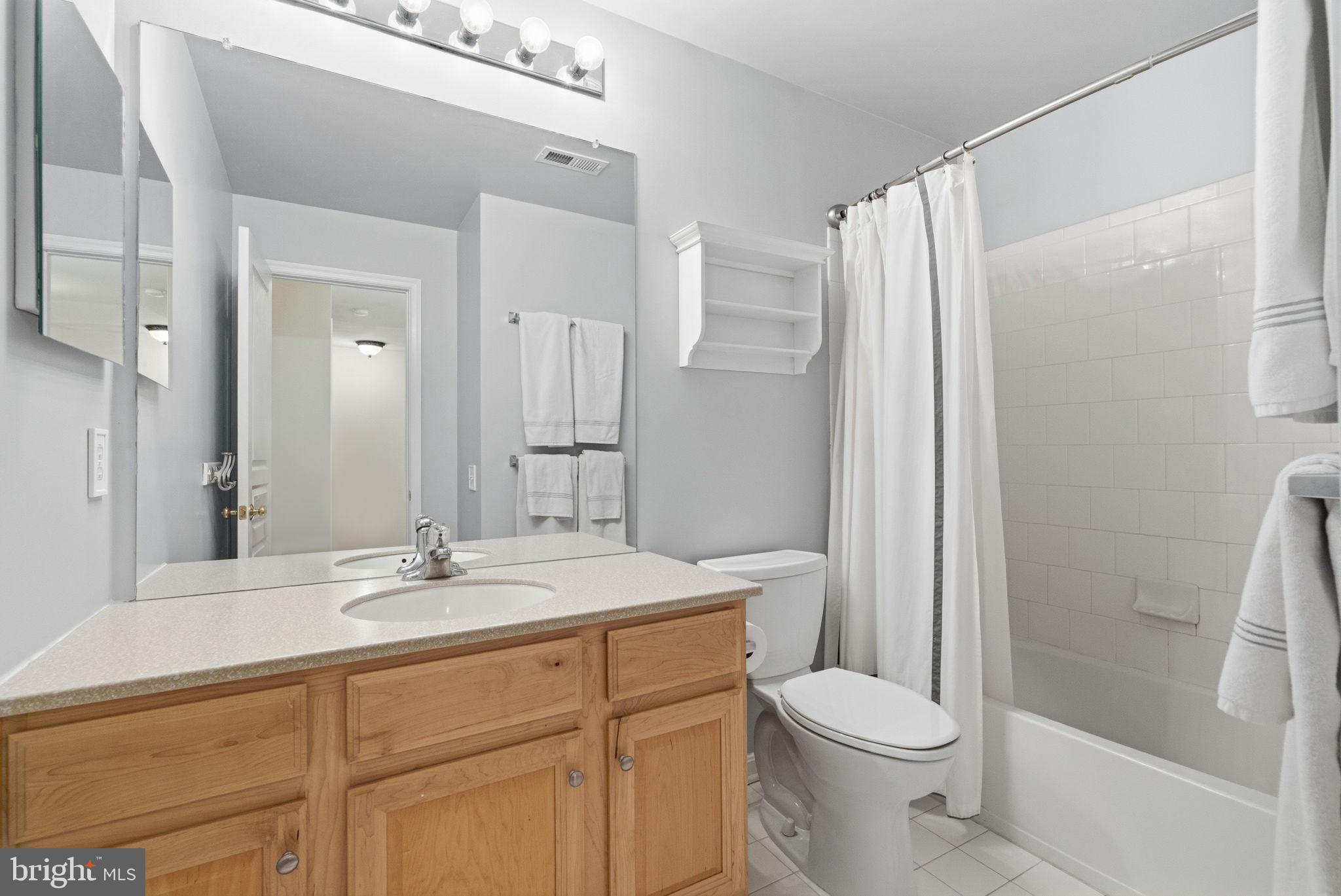 175 PIPERS INN DRIVE