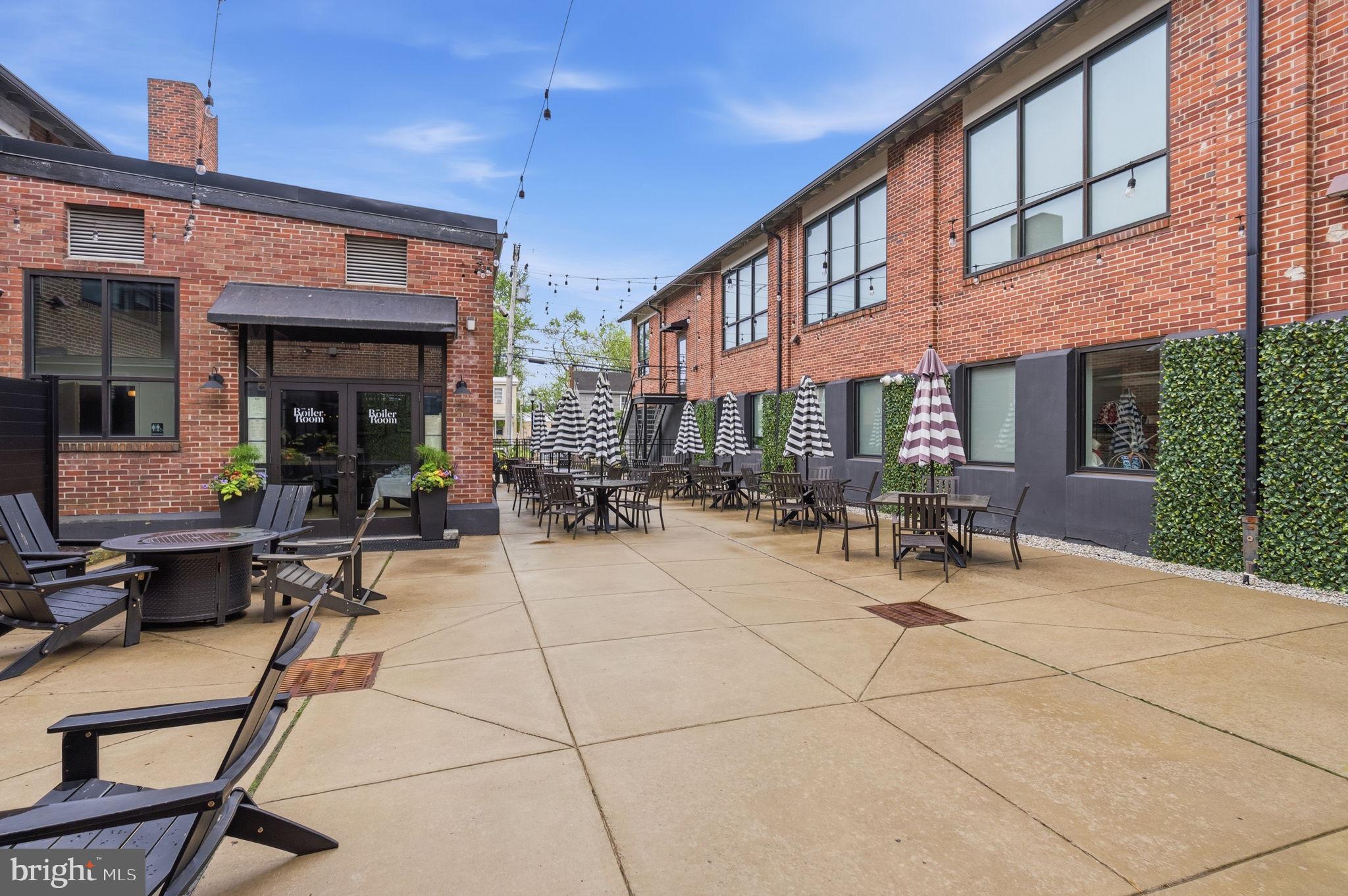 175 PIPERS INN DRIVE