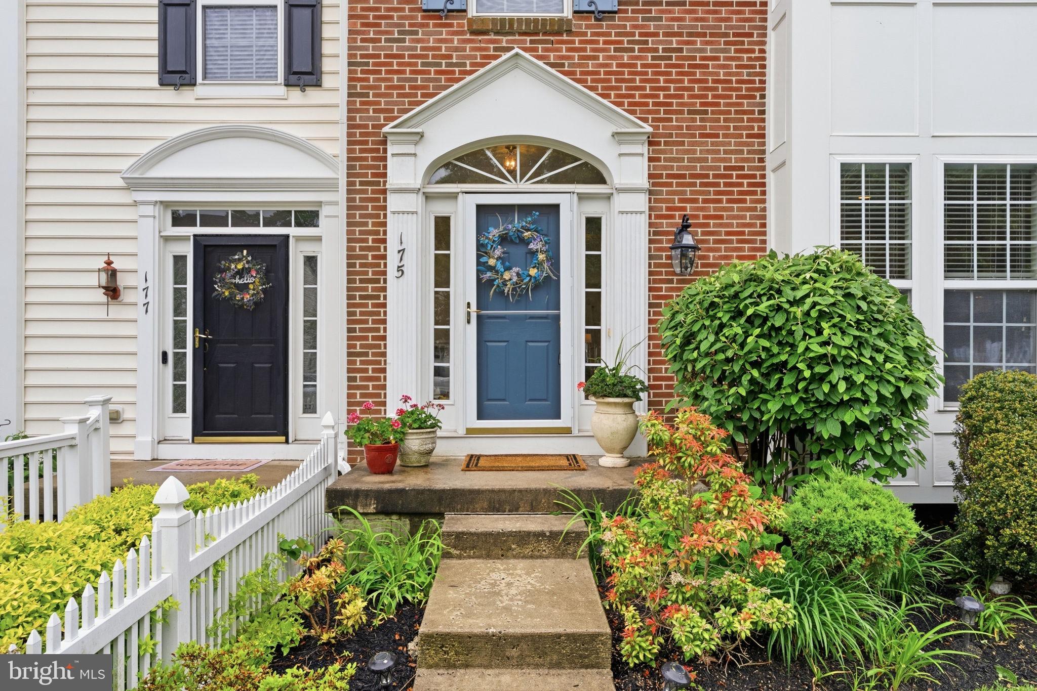 175 PIPERS INN DRIVE