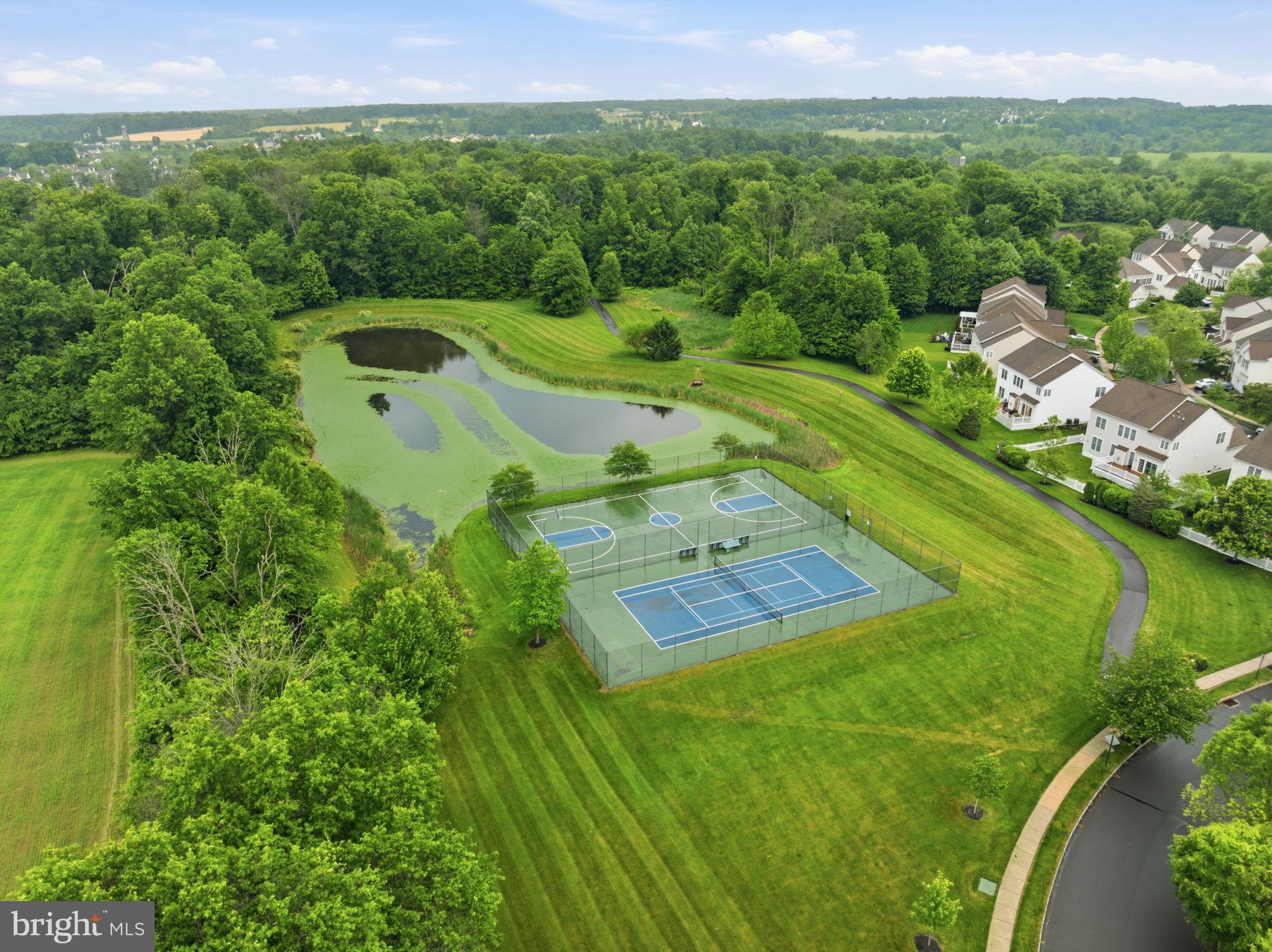 175 PIPERS INN DRIVE