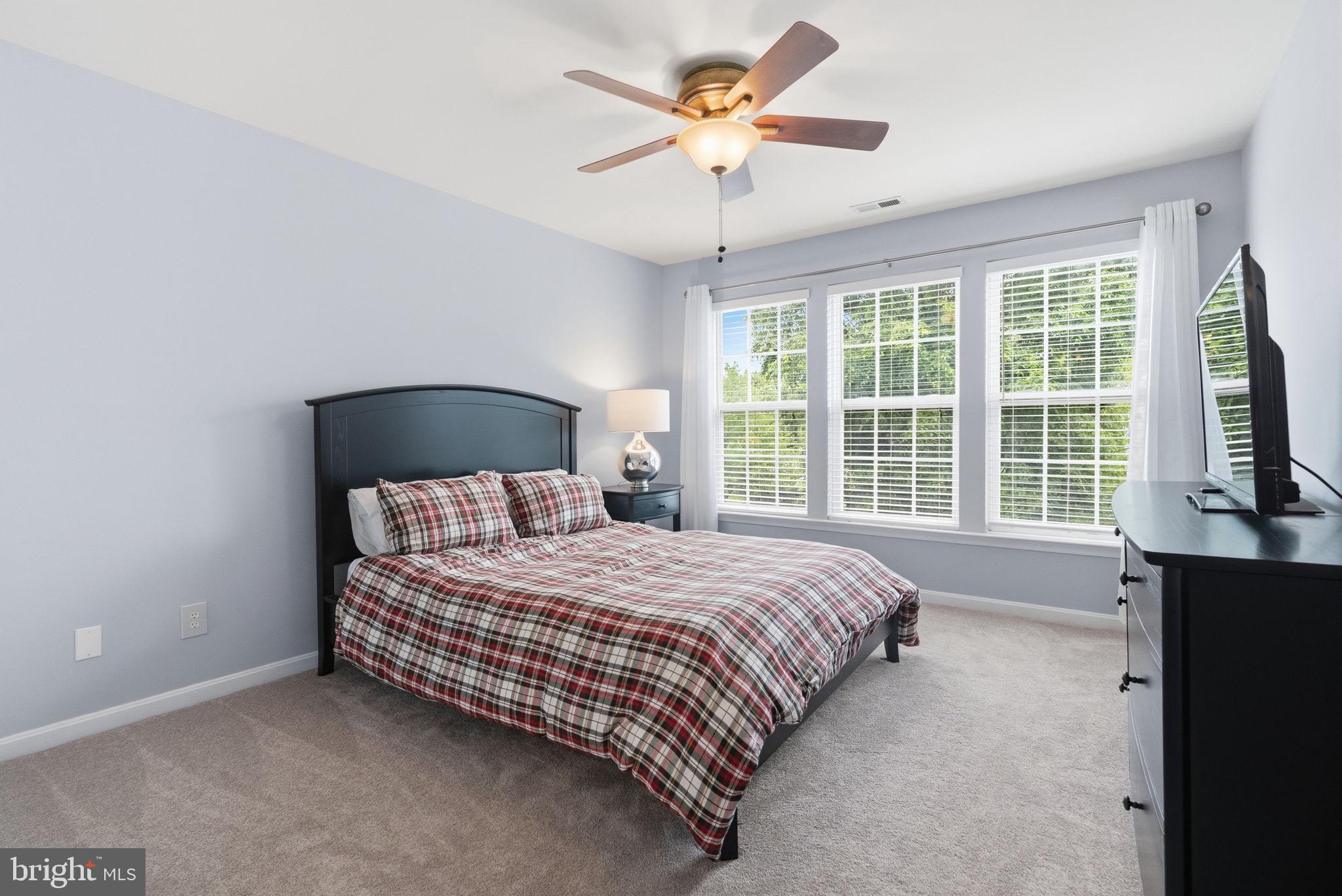 175 PIPERS INN DRIVE