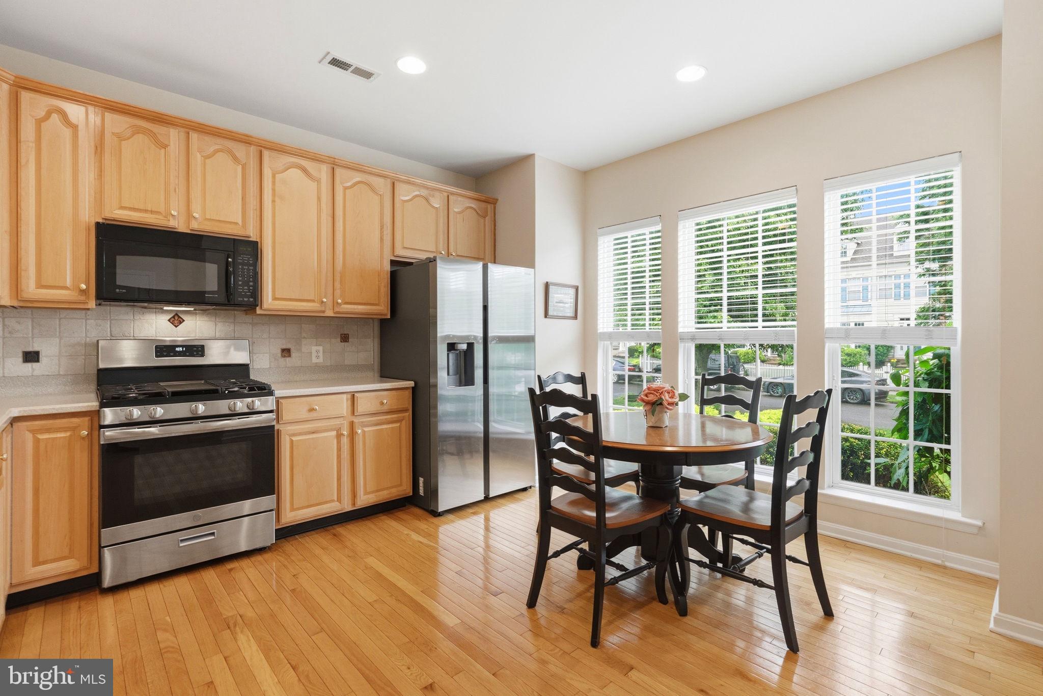 175 PIPERS INN DRIVE