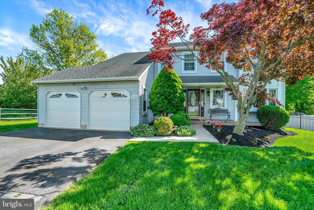 2125 ROBIN DRIVE