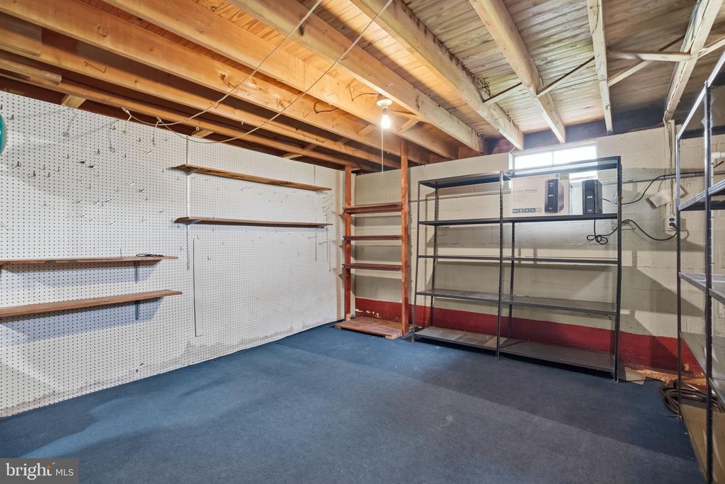 71 CHEROKEE ROAD