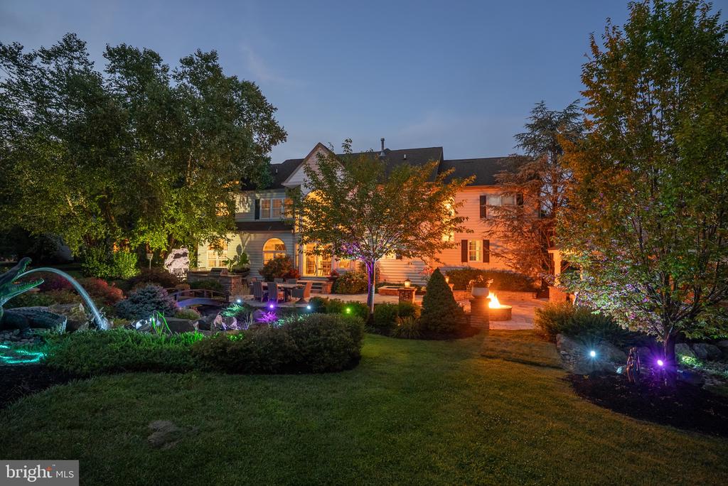 2310 SANDHURST DRIVE