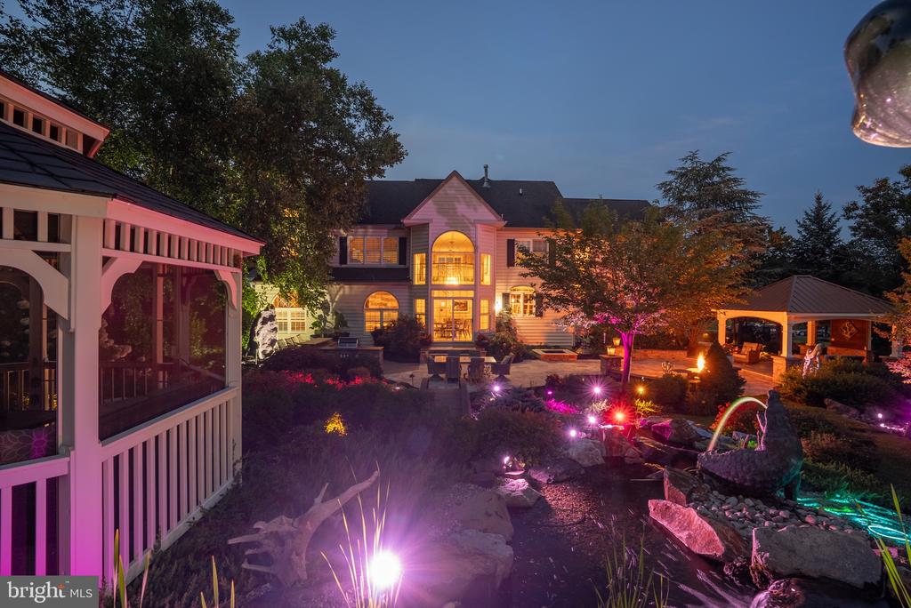 2310 SANDHURST DRIVE