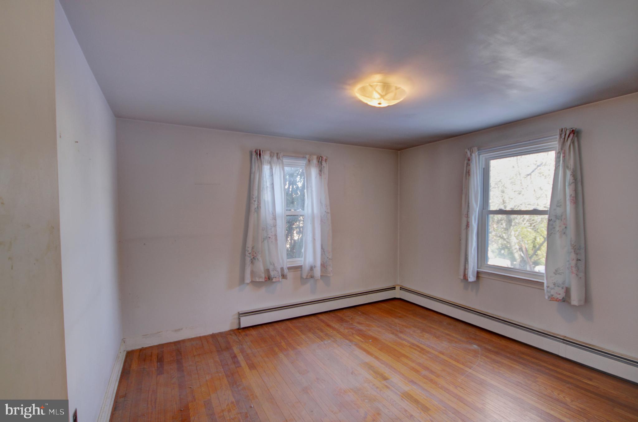 835 W 4TH STREET