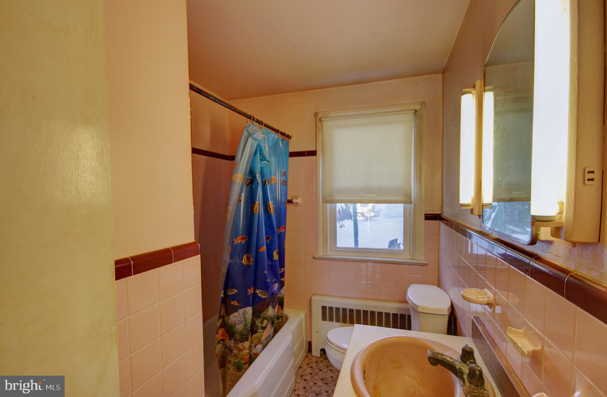 835 W 4TH STREET