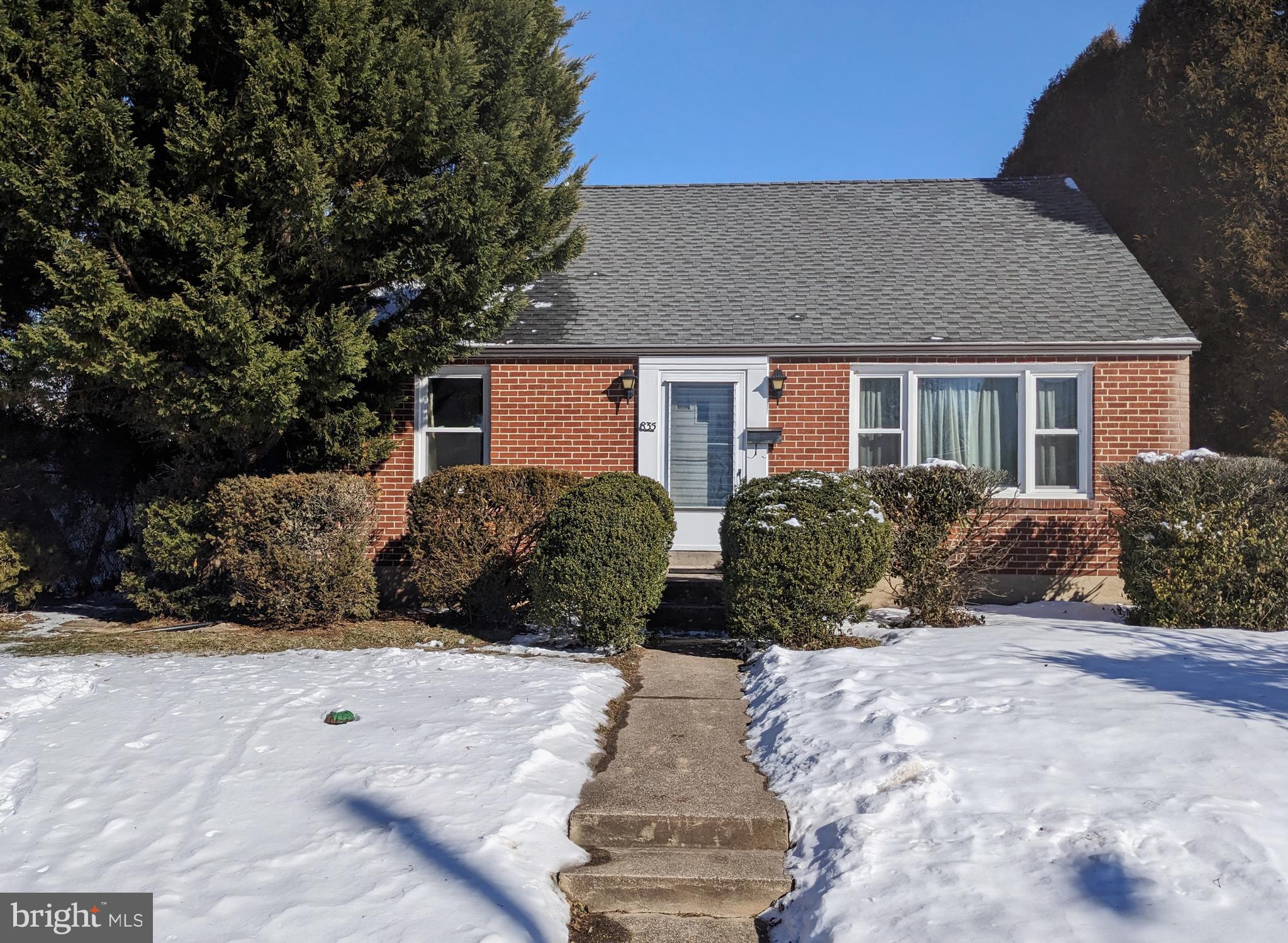 835 W 4TH STREET